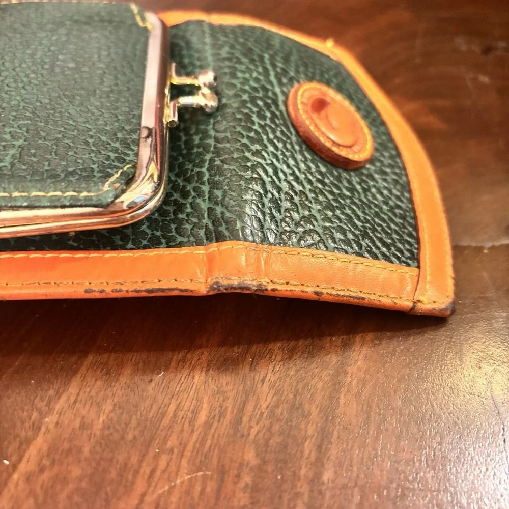 Dooney & Bourke All Weather Leather Green Tan Kiss Lock Wallet Coin Purse